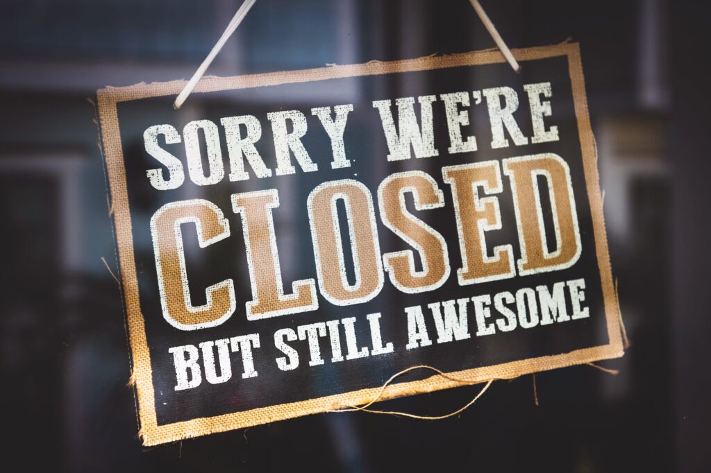 CLosed sign