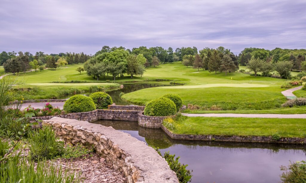 Golf course generic