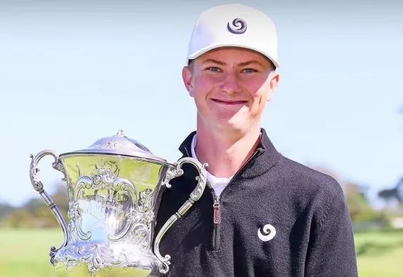 Cooper Moore NZ Golf Business